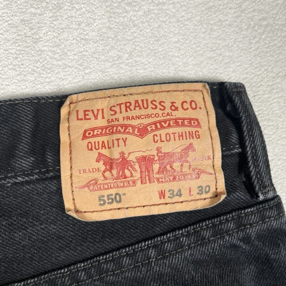 Levis levi 550
